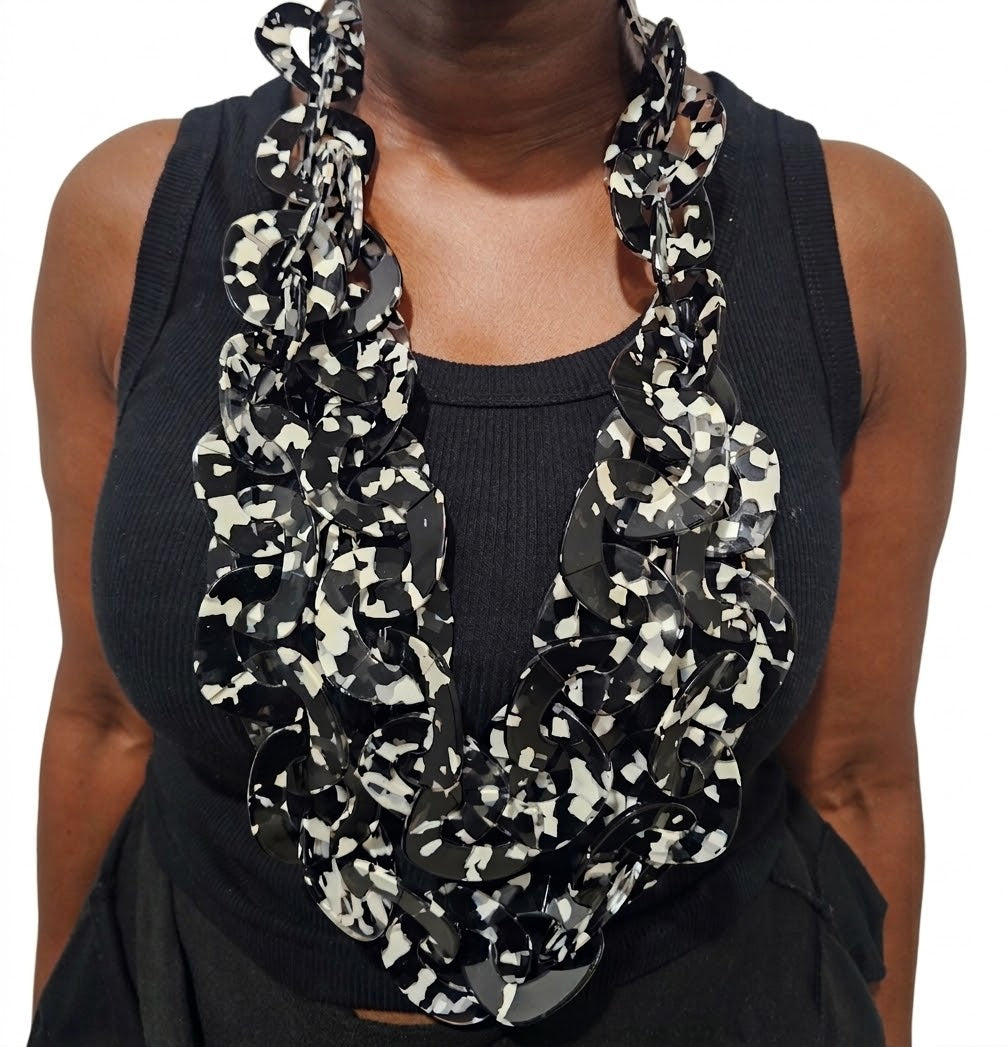 Black & White Tortoise Shell Necklace